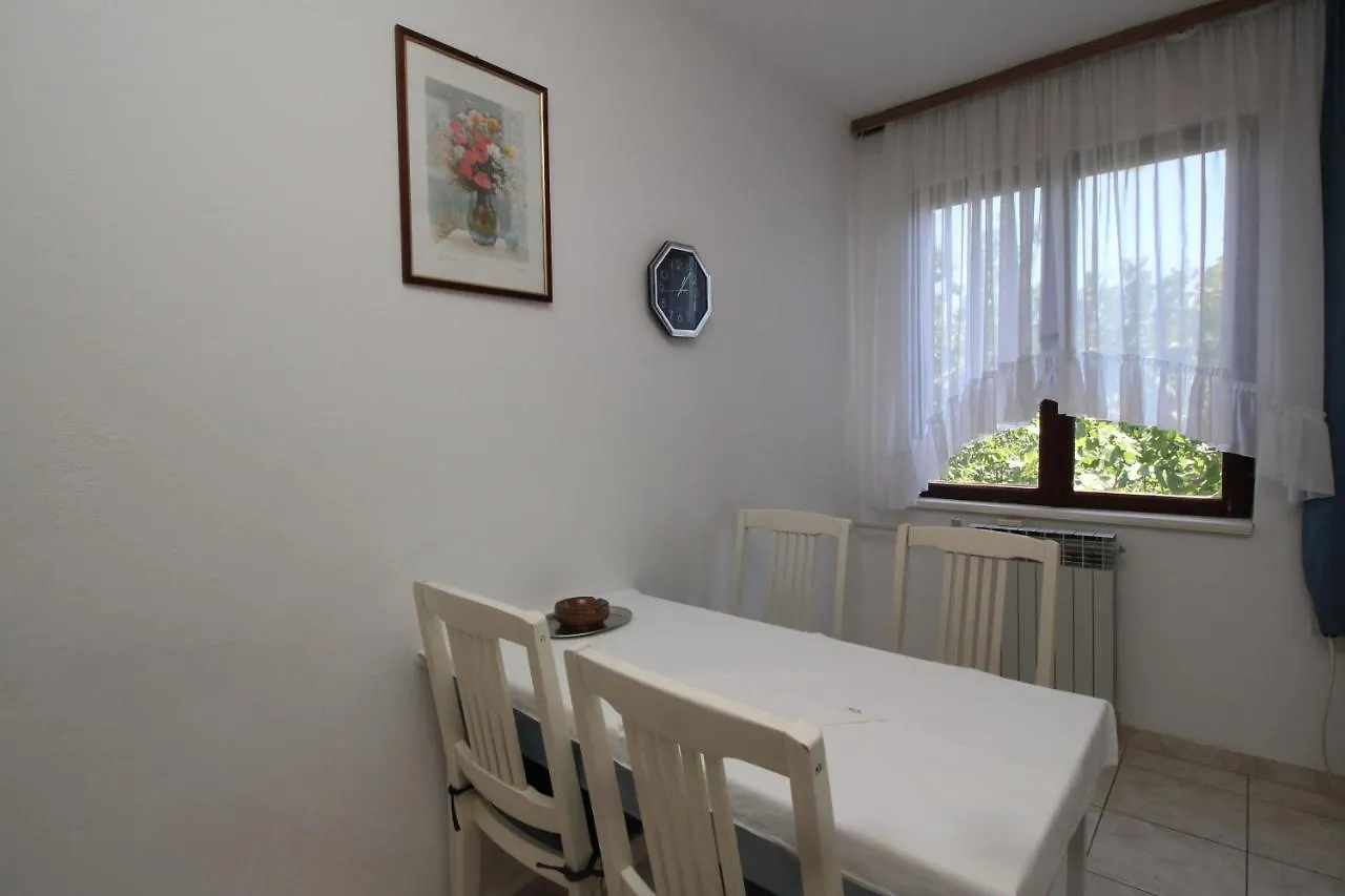 Apartments With A Parking Space Silo, Krk - 18760 Silo (Krk)